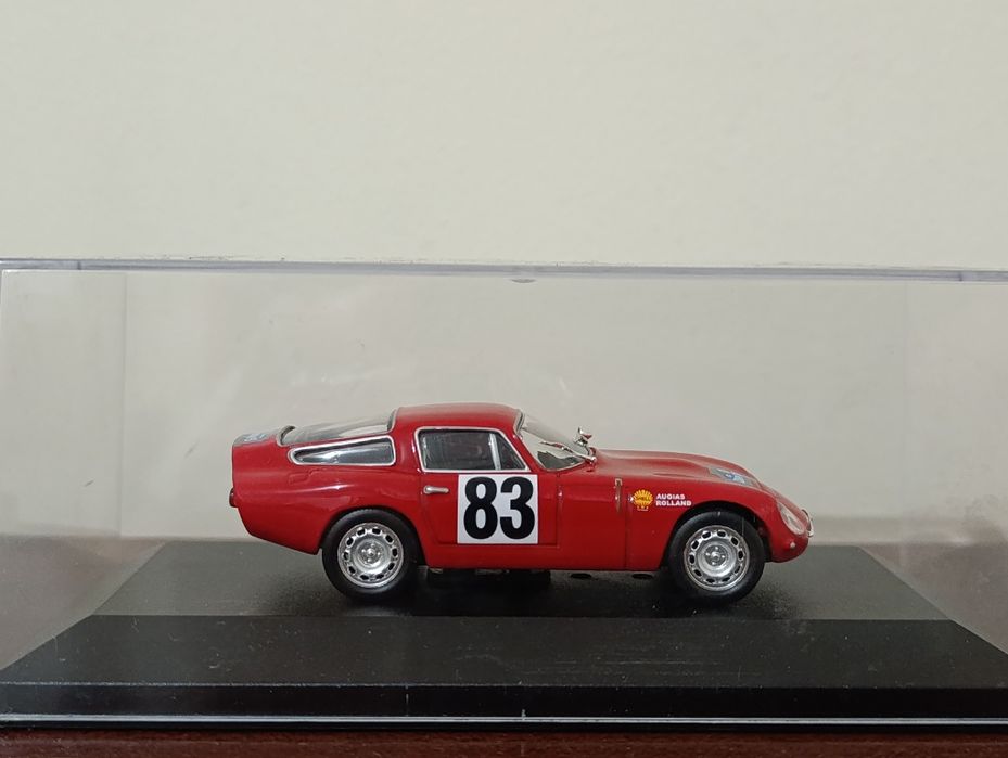 Alfa Romeo TZ 1/43