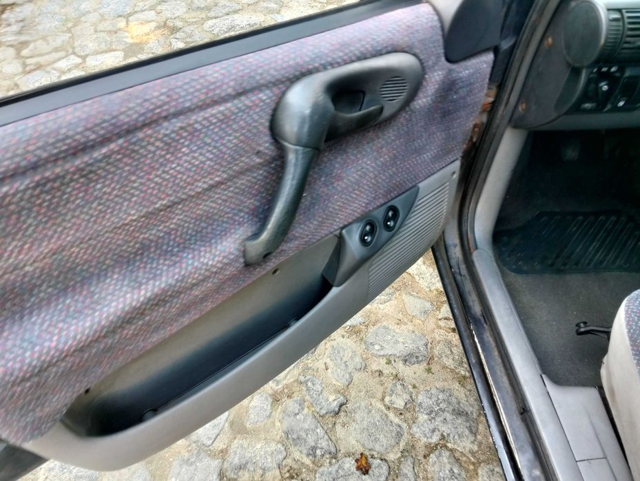 Opel corsa 1.4 si