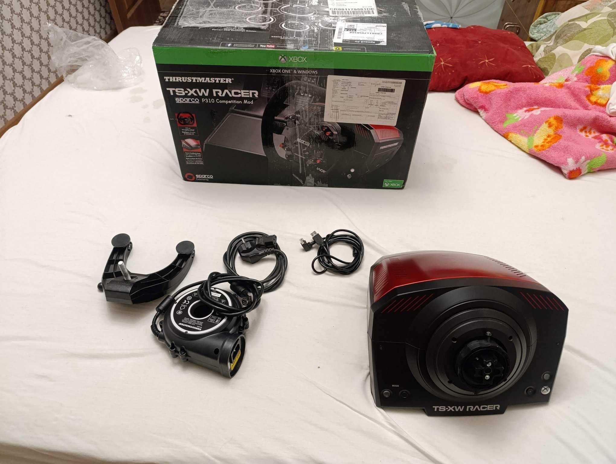 Ігрова база Thrustmaster TS-XW Racer