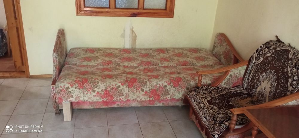 Отдам безплатно диван