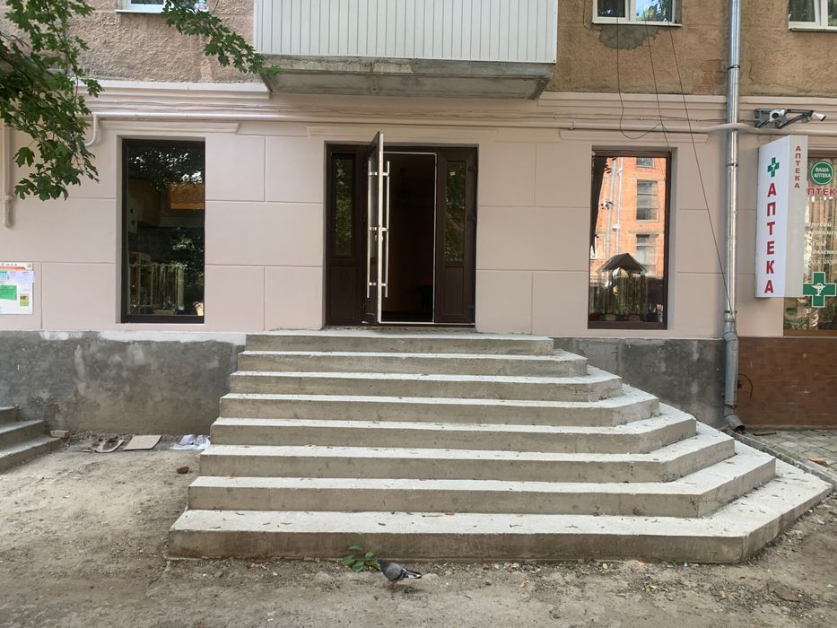 Оренда комерційного приміщення на Проспекті нижче Спорттоварів