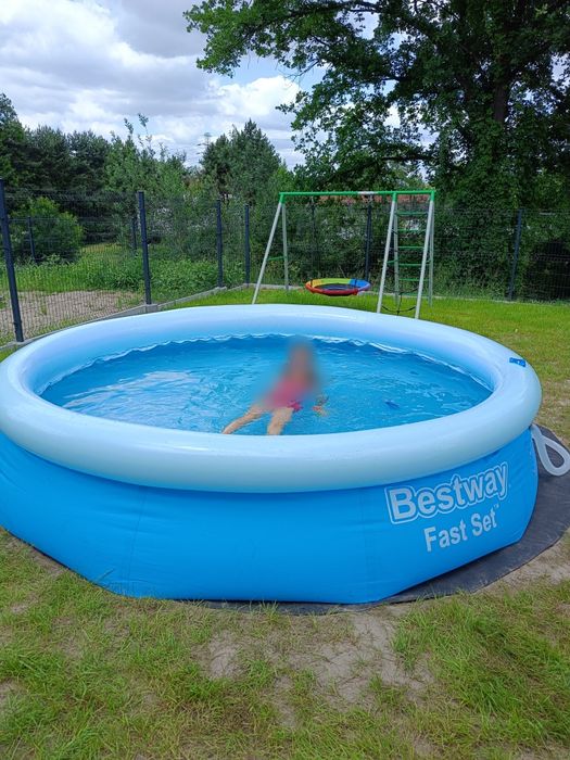 Sprzedam używany basen rozporowy Bestway Fast Set 3,05 x 76