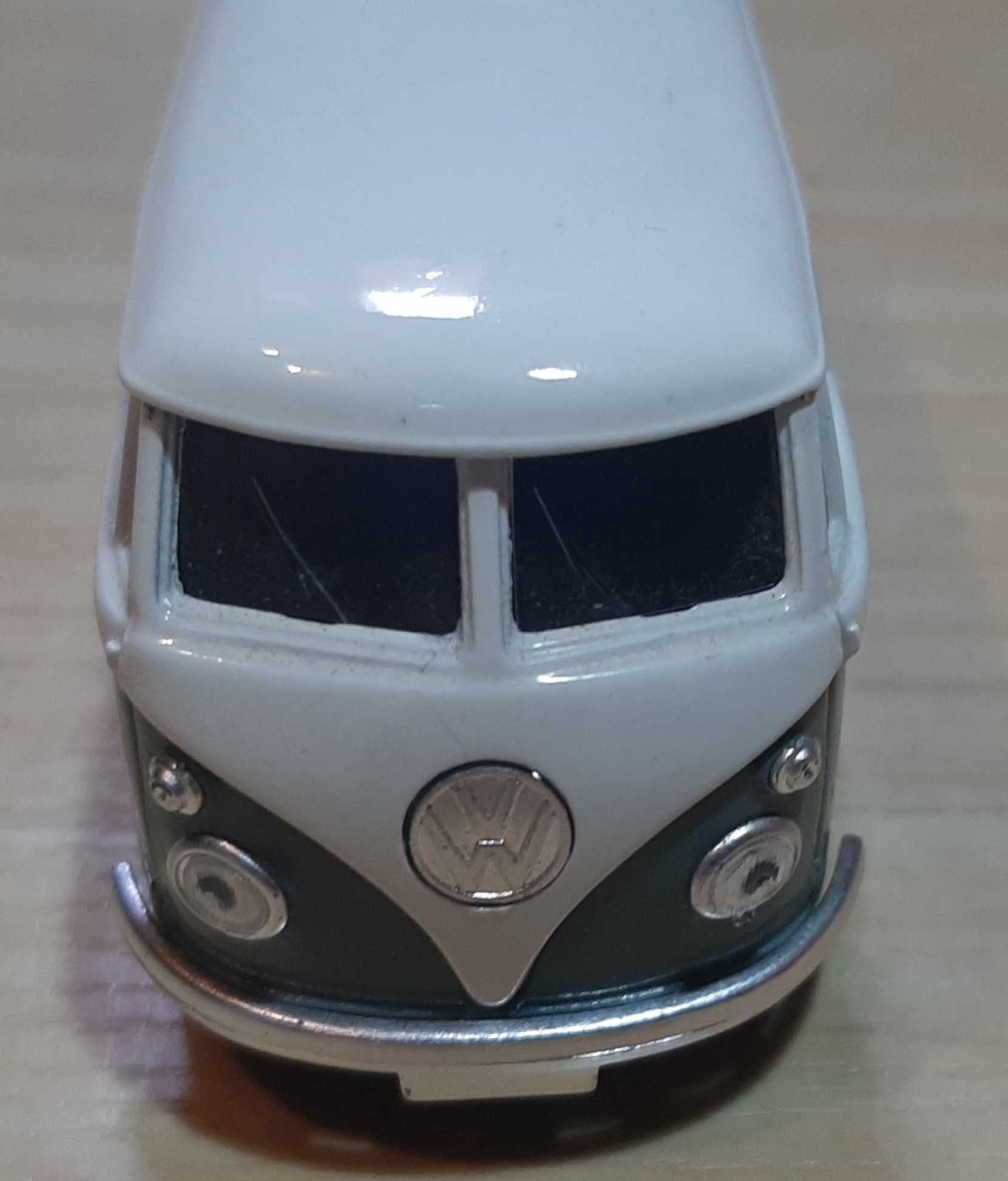 Miniatura Vw Transporter Solido escala 1/43