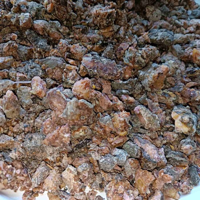 смола соснова  100%  натуральна.