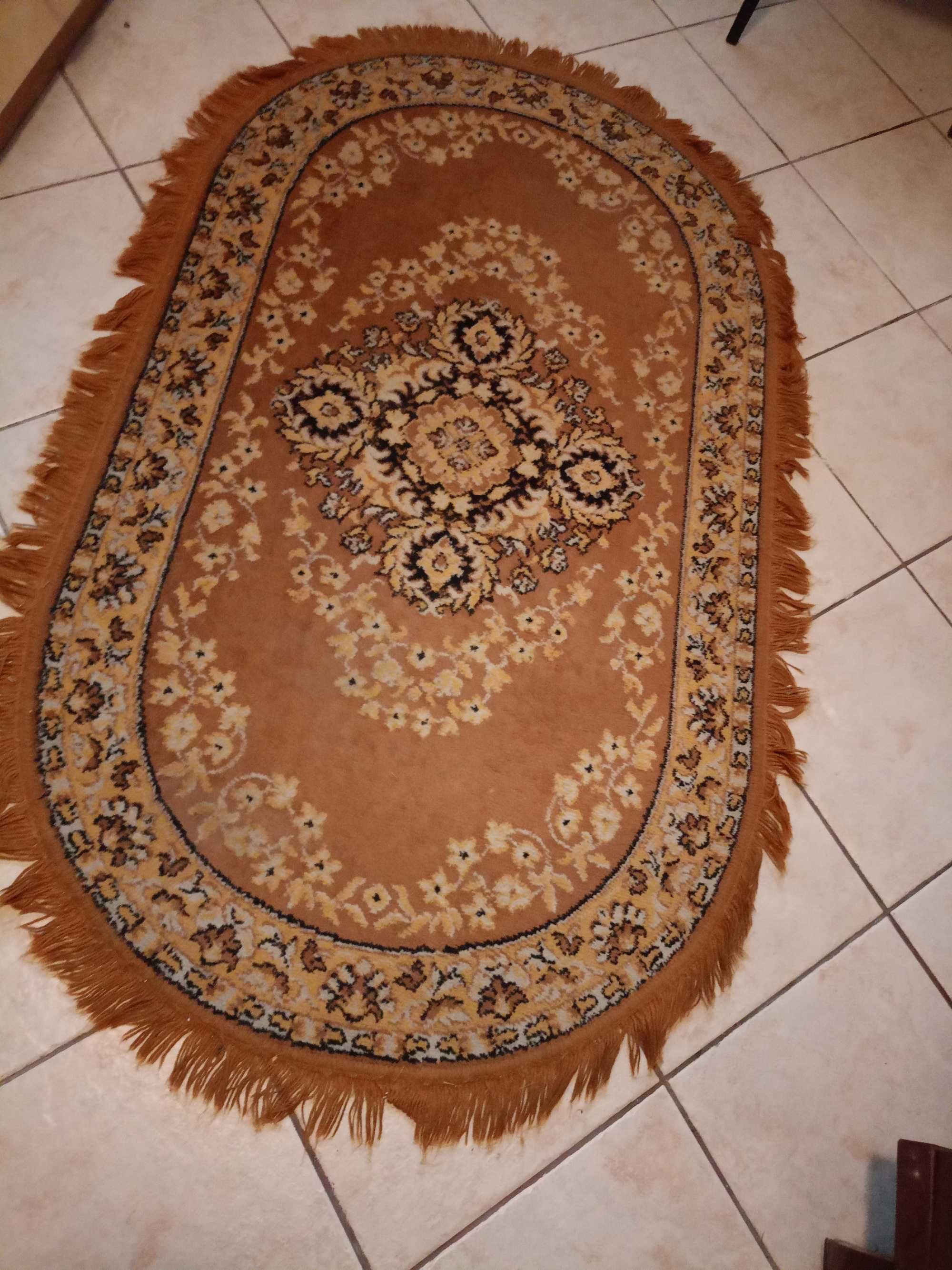 Dywan-kolor camel-tkany-owalny-bdb