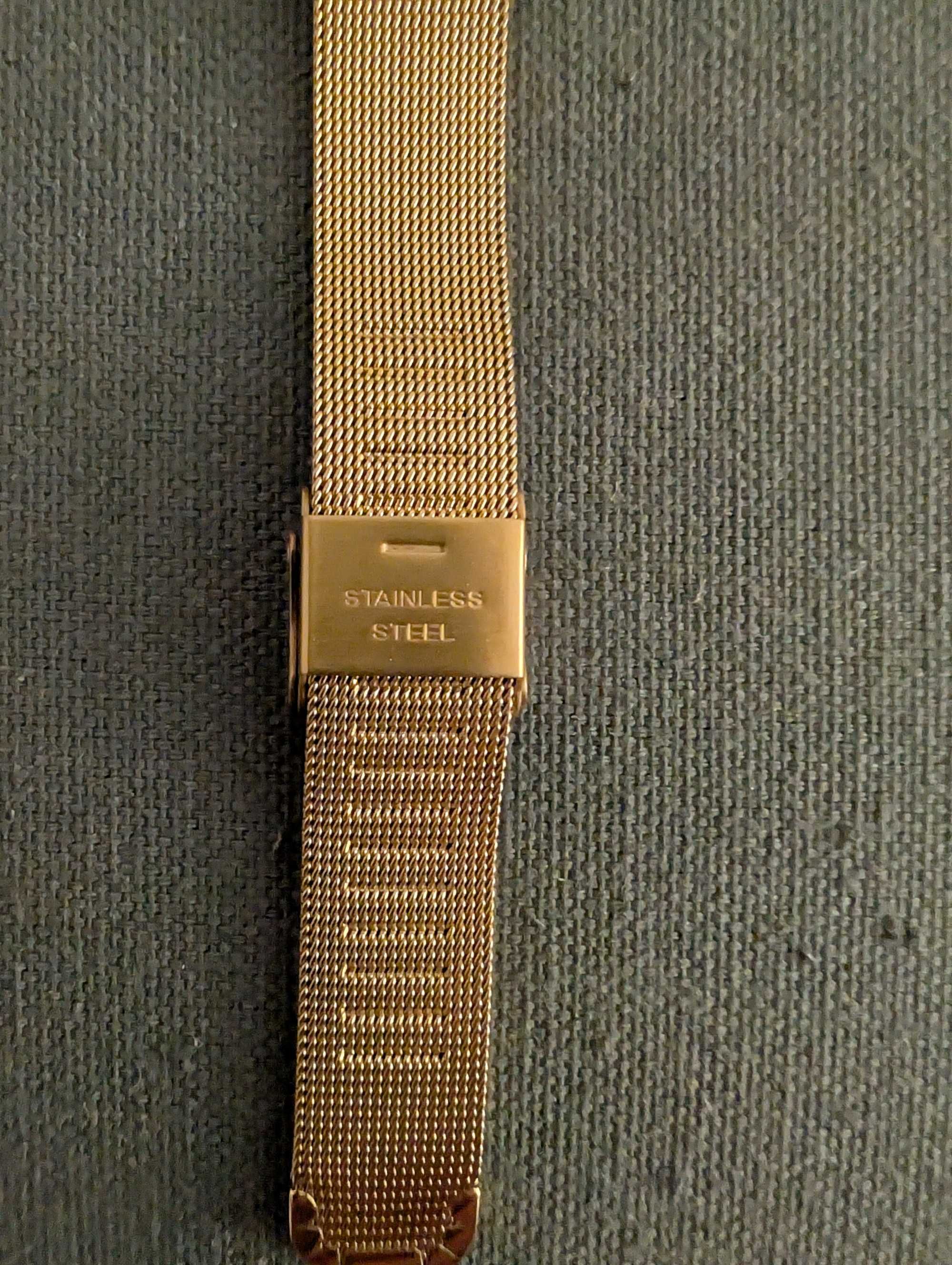 Bering - zegarek Damski