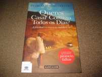 Livro "Queres Casar Comigo Todos Os Dias Bárbara?"