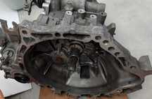 Caixa de velocidades com garantia Toyota Corolla 1.4 D-4D 2006 - P060