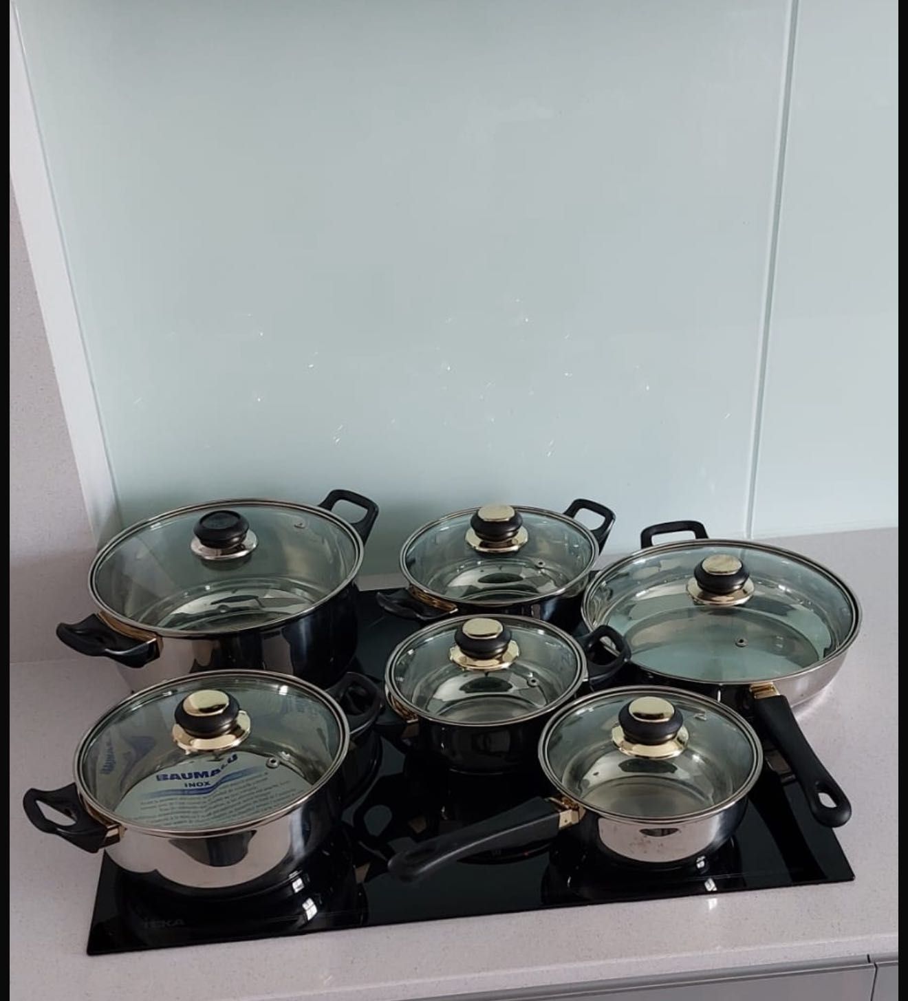 Panelas de Inox – 2 Conjuntos Completos com Tampa de Vidro