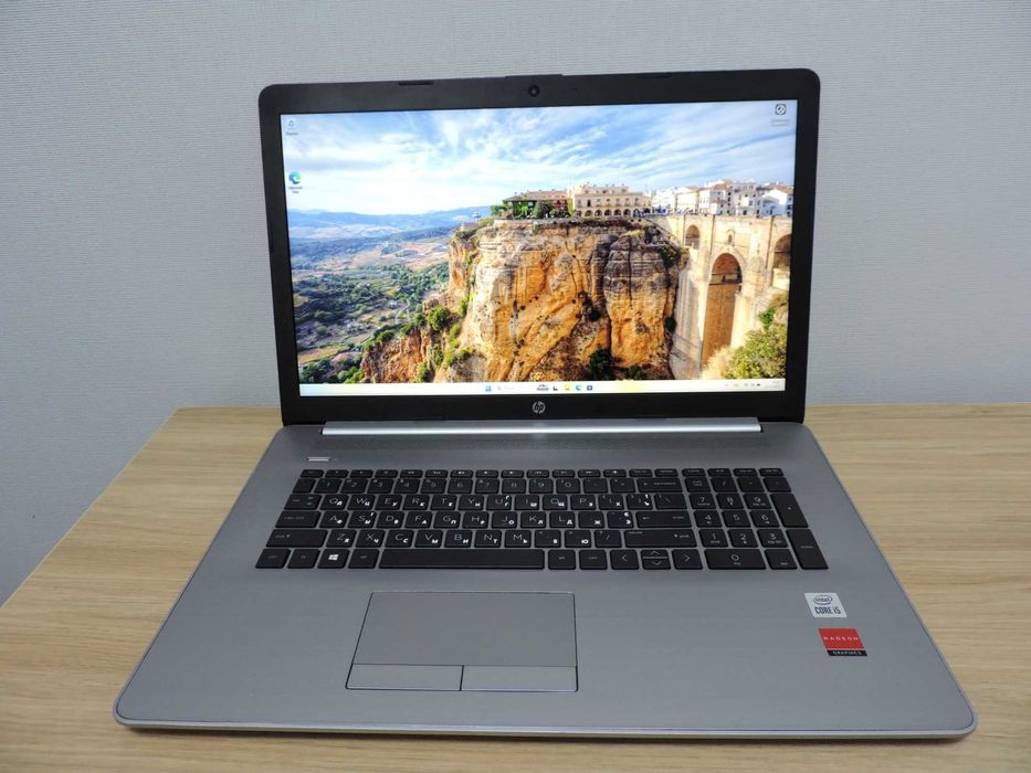 Игровой HP 470 G7/17.3"Full HD IPS/i5 10210U/16GB/512GB/Radeon 530/