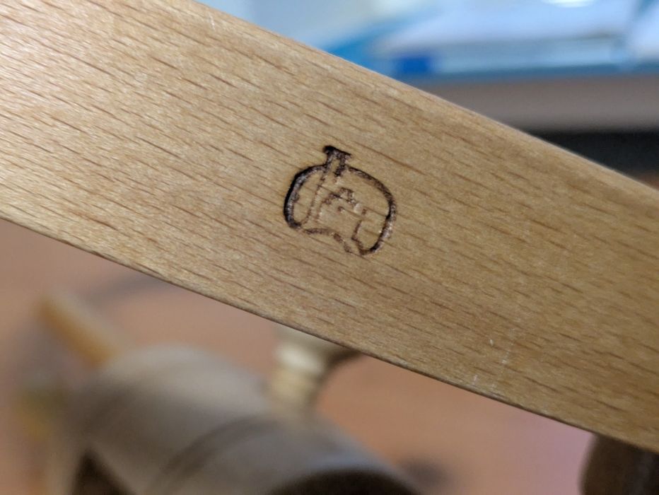 П'яльці круглі дерев'яні з кріпленням до столу Klass & Gessmann