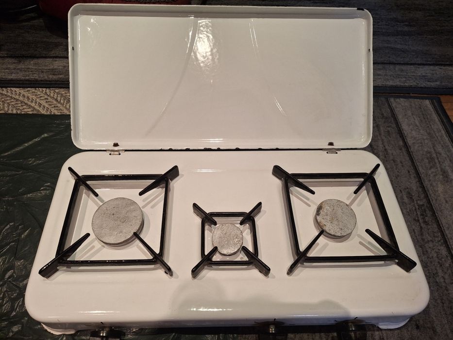 Kuchenka gazowa, 3 palniki