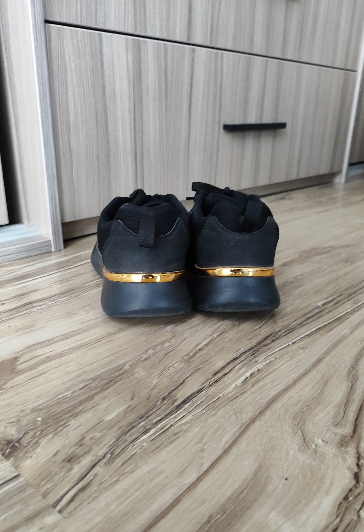 Buty Sprandi w rozmiarze 38 gwarancja