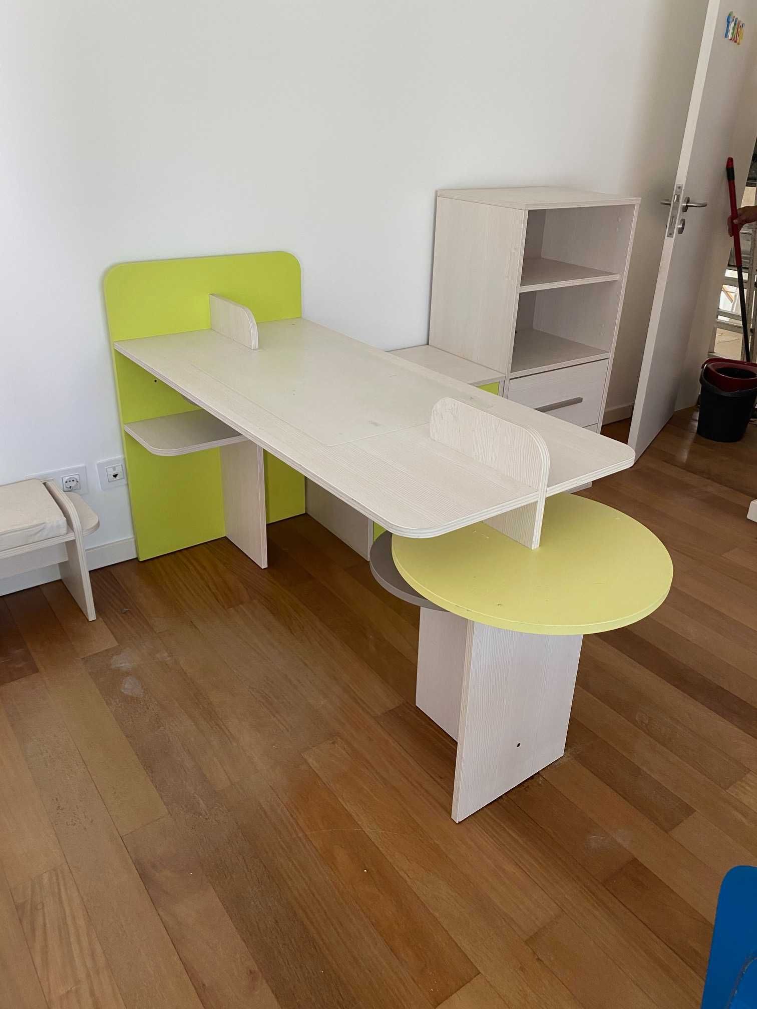 Mobilia quarto de criança / jovem (4 peças)