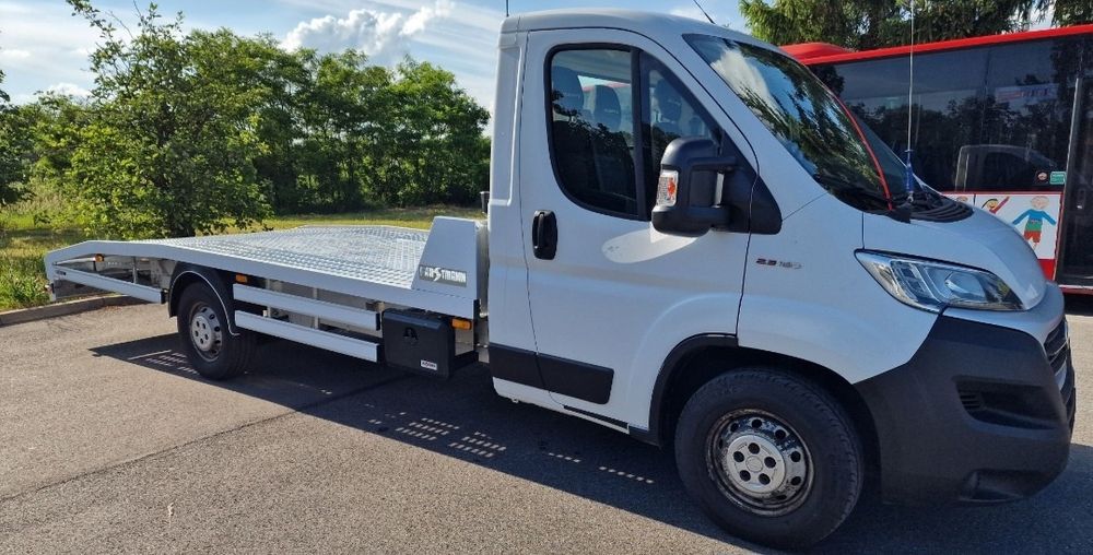 Usługi transportowe autolaweta / laweta / transport