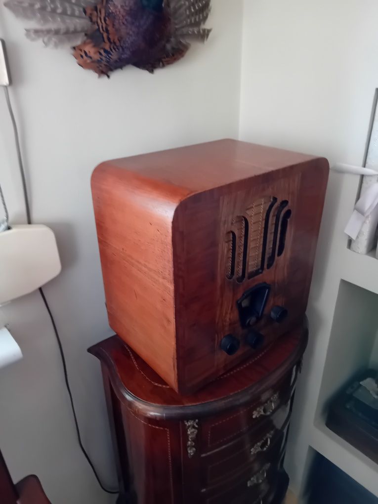 Z 1939 roku Sprawne Radio Philips Stan Kolekcjonerski