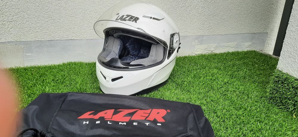 Kask motocyklowy integralny Lazer Bayamo Z-Line rozm. S-bezwypadkowy