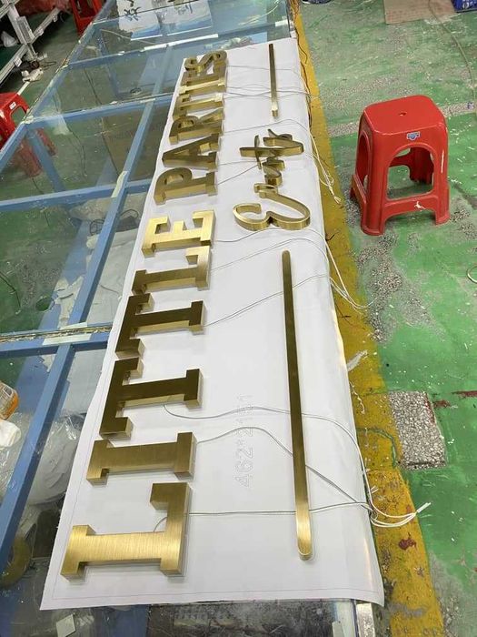 Reclamos Luminosos LED - Letras Monobloco Personalizadas 3D, Corte CNC