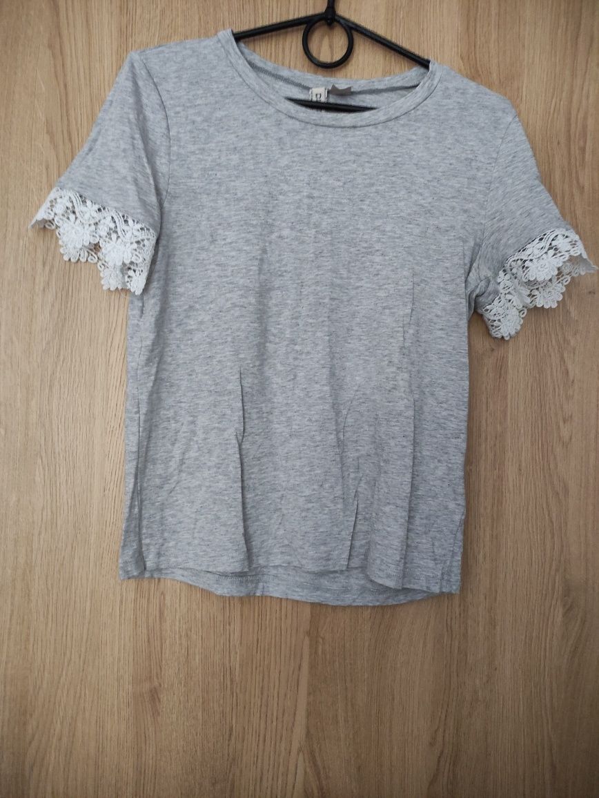 Koszulka z koronkowymi rękawem H&M, rozmiar XS