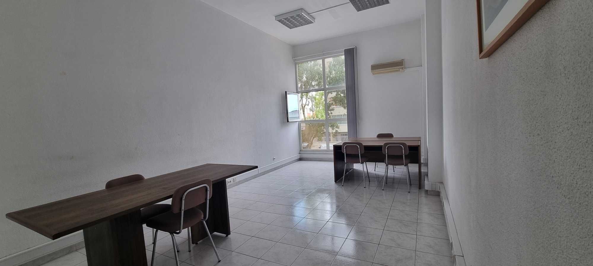 Arrendo Escritório em Carcavelos junto à A5