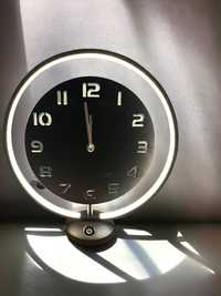 Годинник з функцією нічника,Німеччина