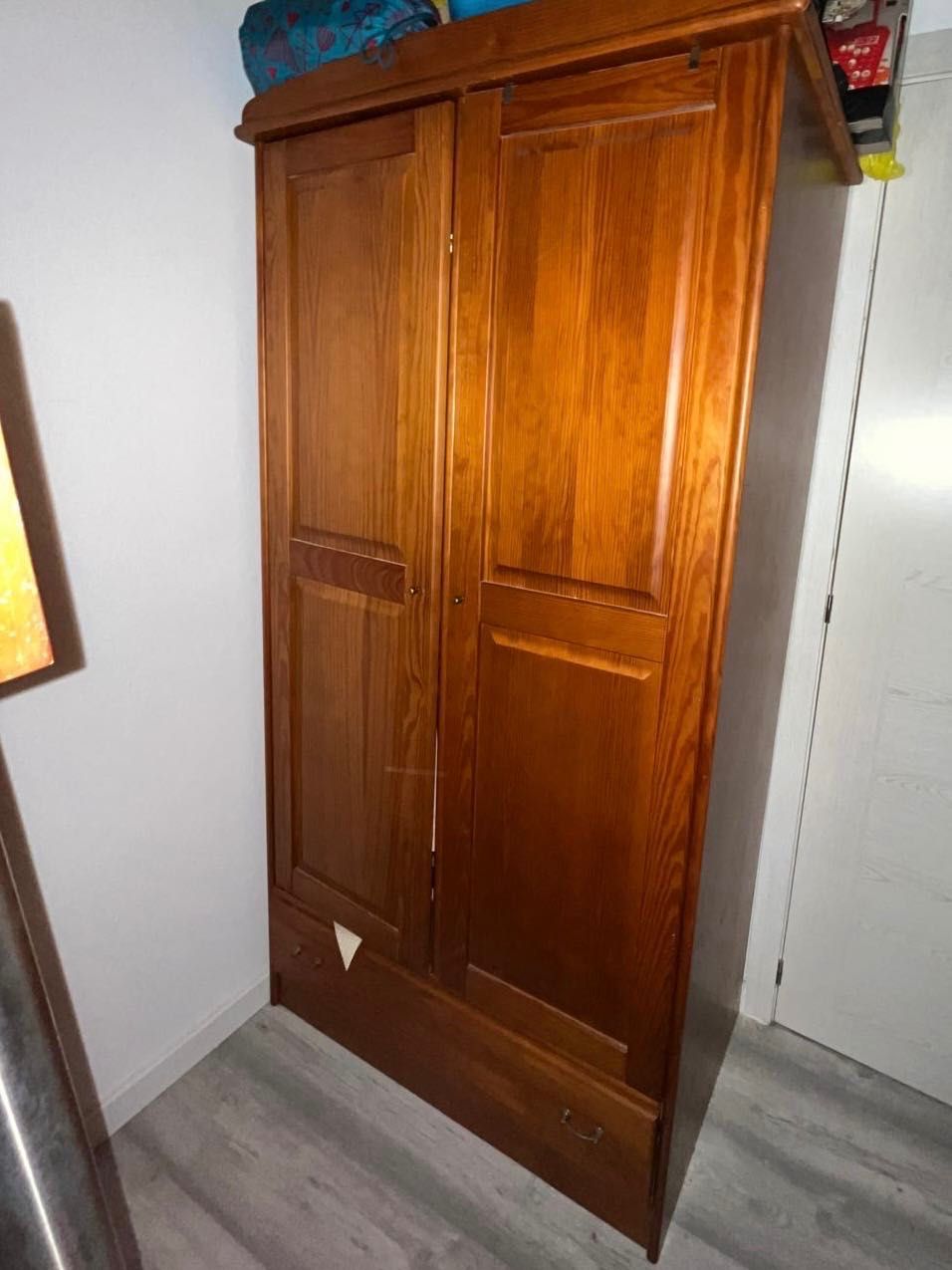 Estúdio de solteiro completo