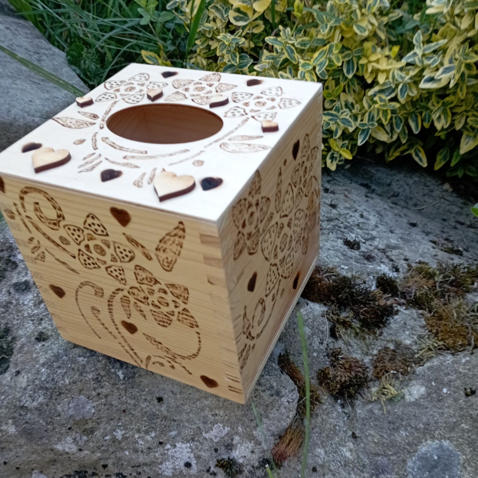 Drewniane pudełko na serwetki