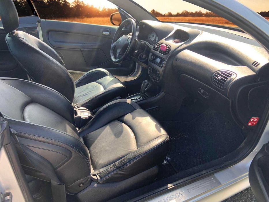 Оренда Peugeot 206 CC  – автомат, бензин, кабріолет з відкидним дахом