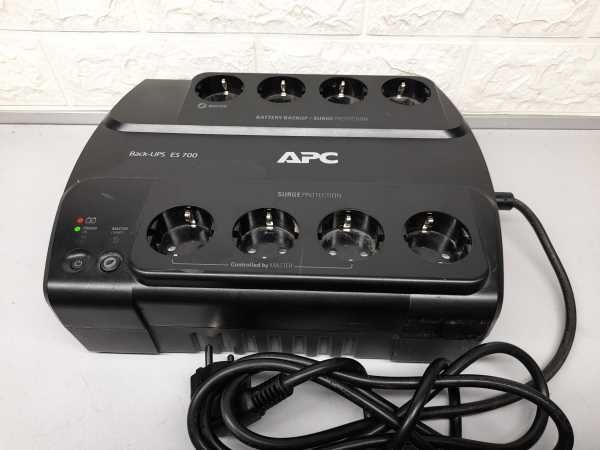 ДБЖ Блок безперебійного живлення APC Back-UPS ES 700VA новий АКБ