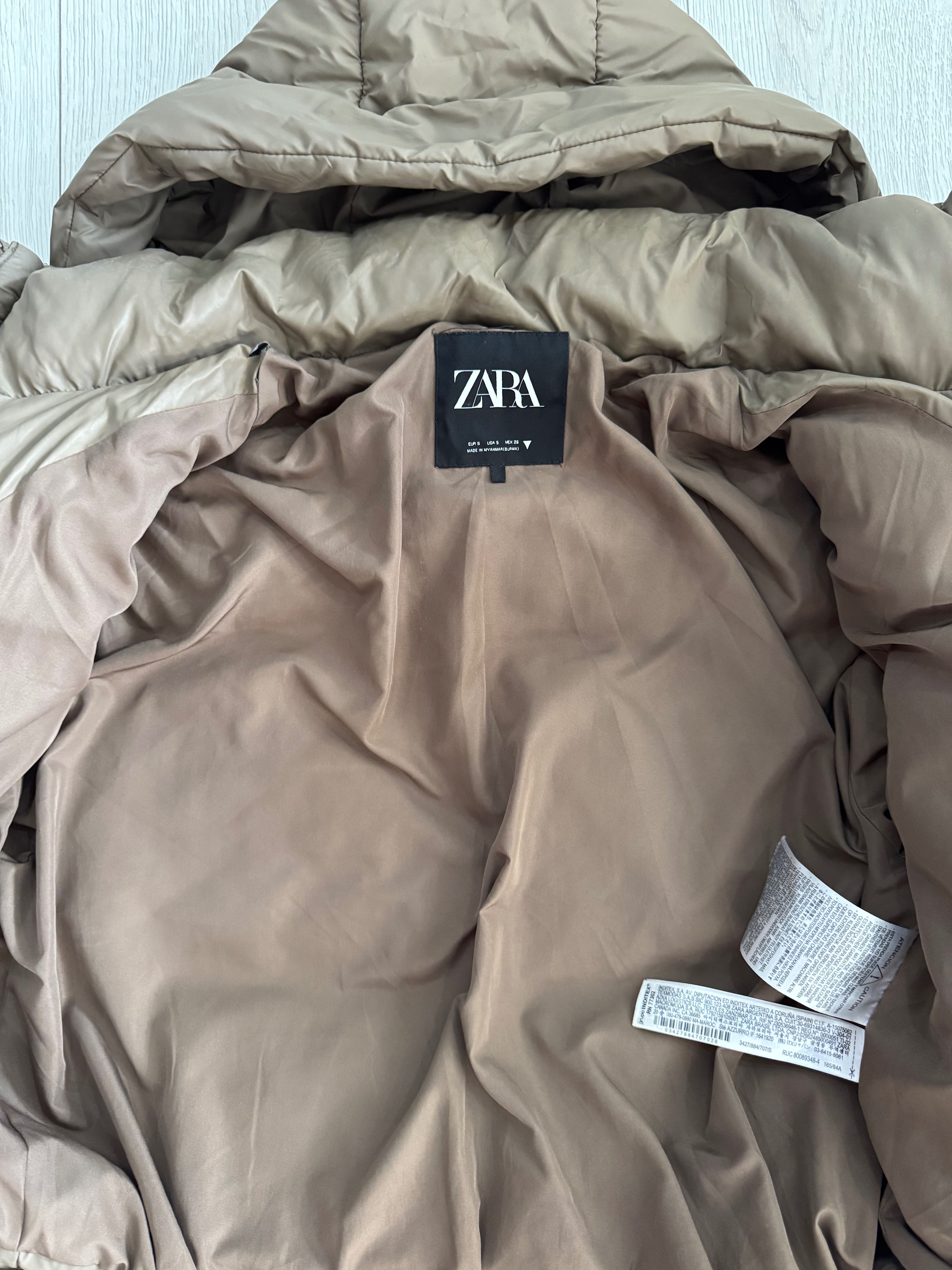 Жіночий пуховик від Zara