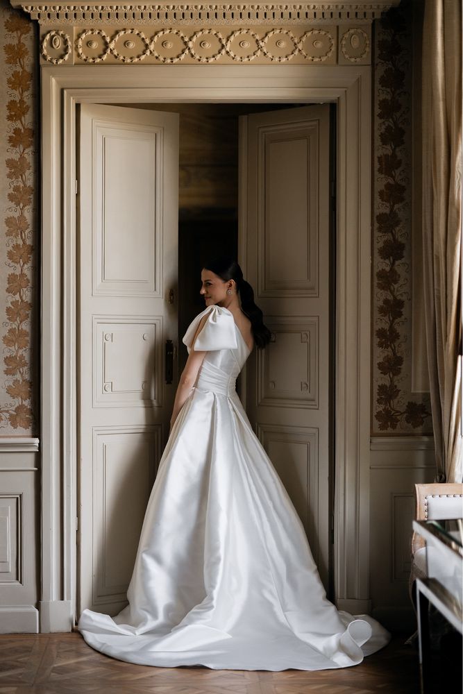 Suknia ślubna PRONOVIAS nicosia XS S