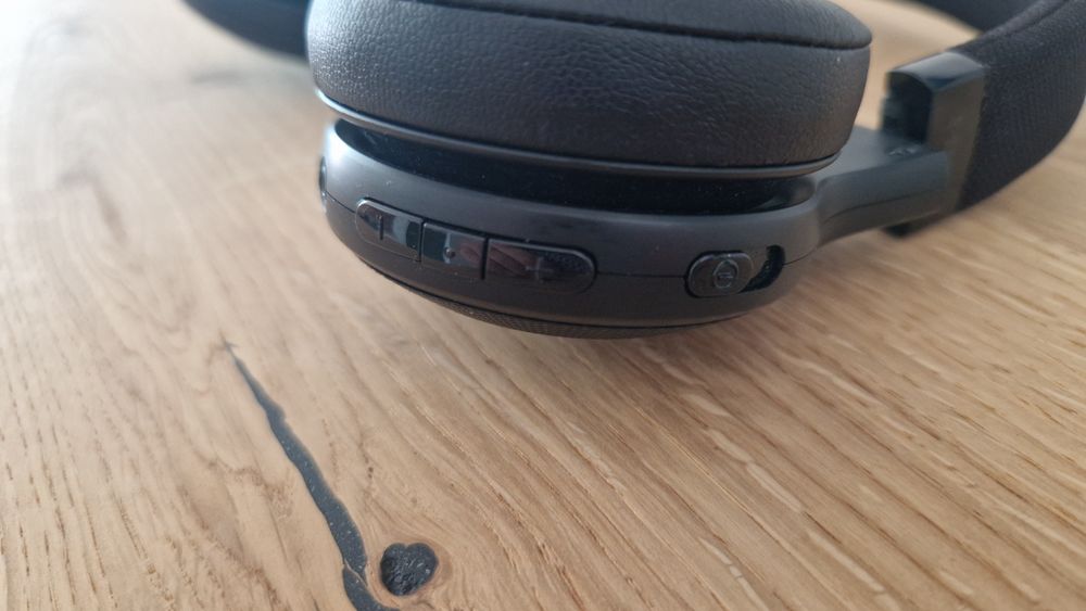 Słuchawki JBL nauszne bezprzewodowe