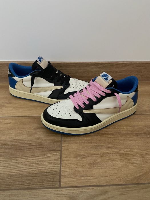 jordan 1 low fragment x travis scott