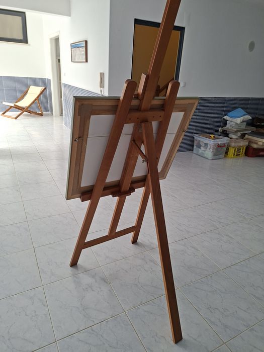Cavalete Talens como Novo