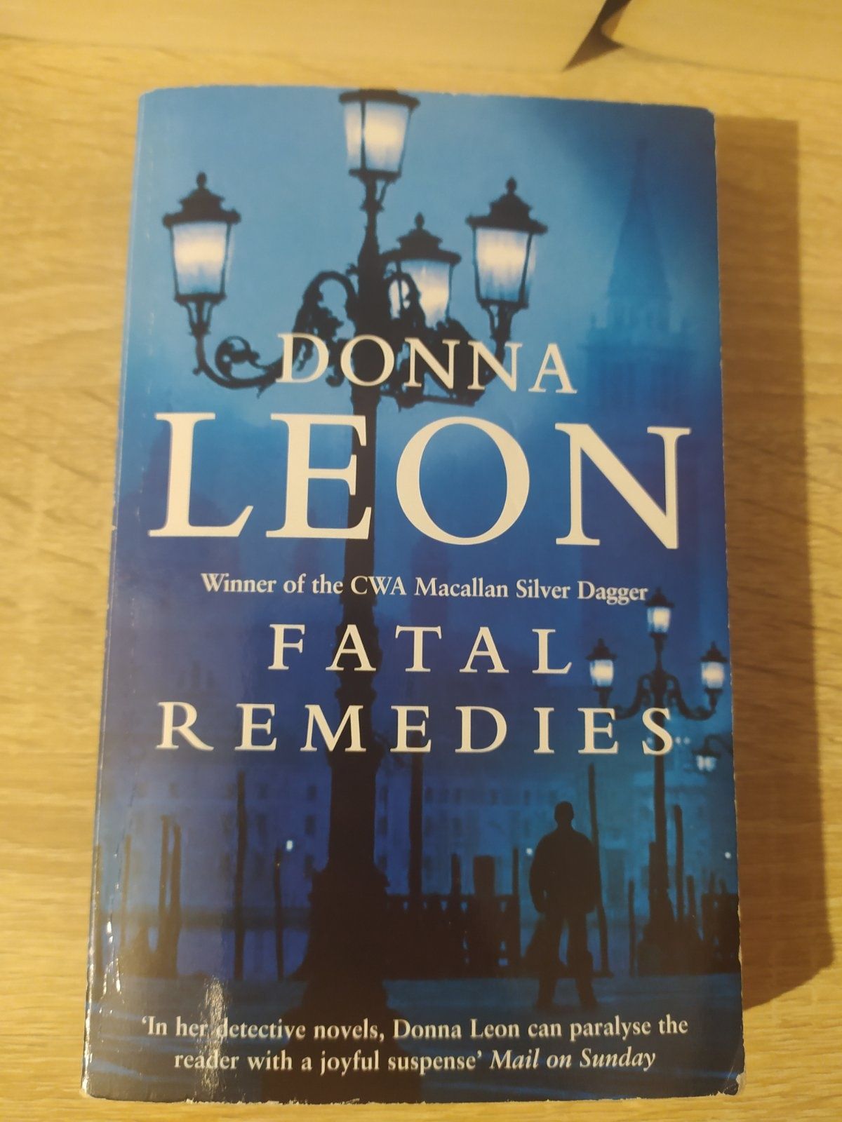 Книга Fatal Remedies, Donna Leon