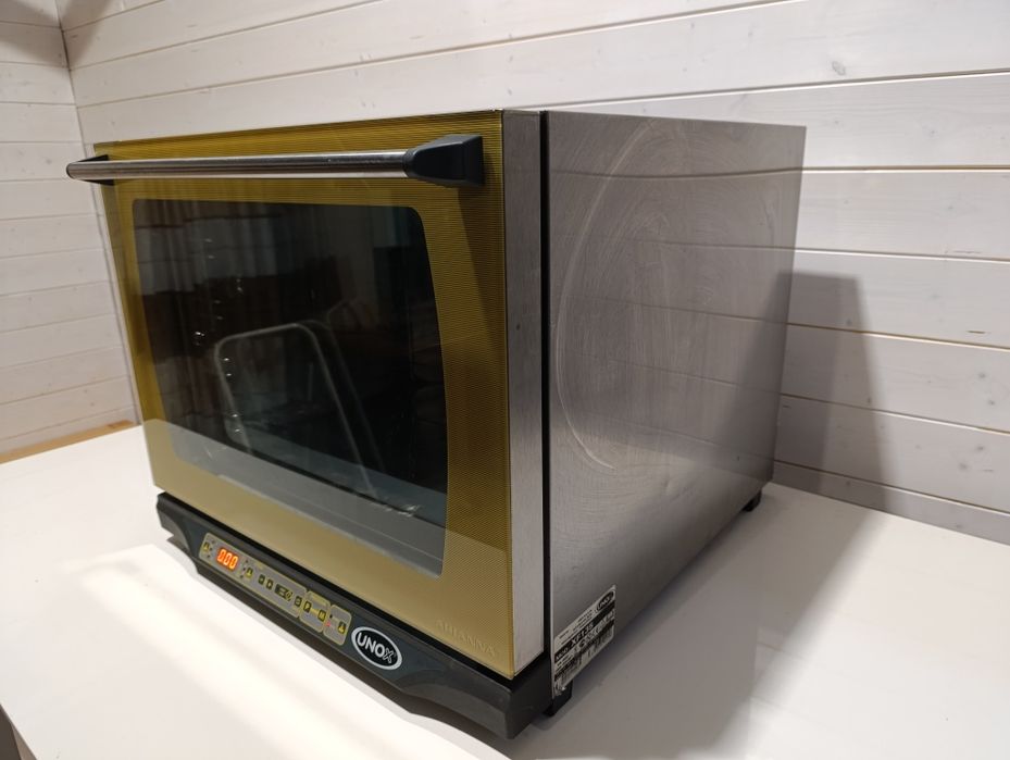 Piec konwekcyjno-parowy Unox XF 135.