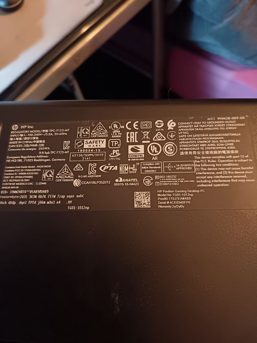 Computador HP TG01-1012np ainda na garantia