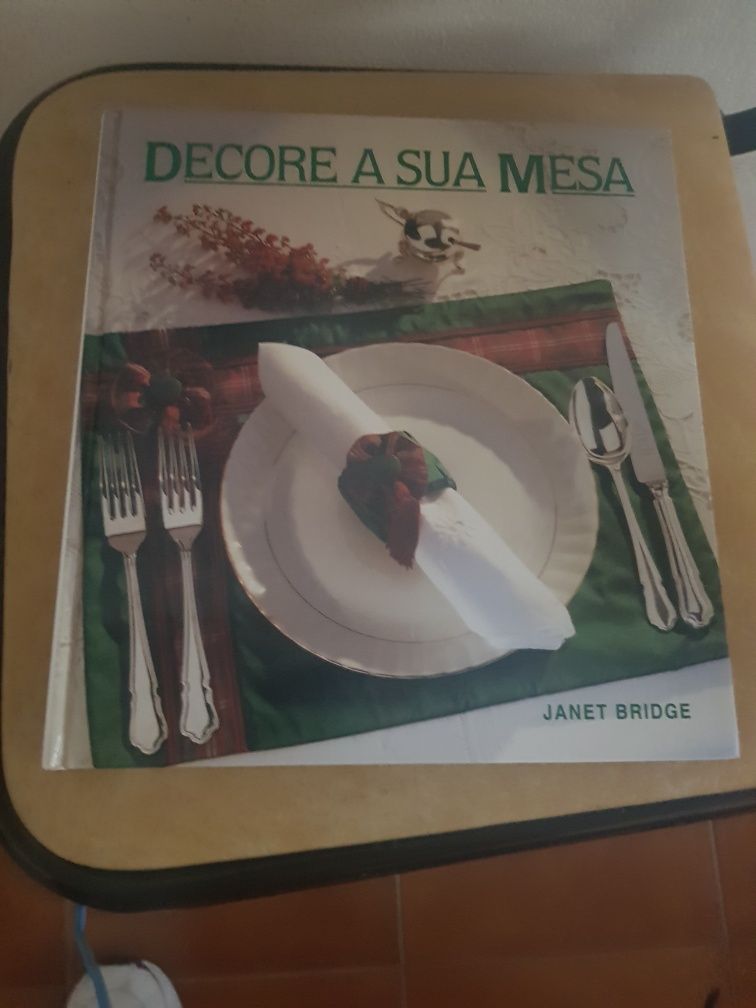 Venda de livros em segunda mão