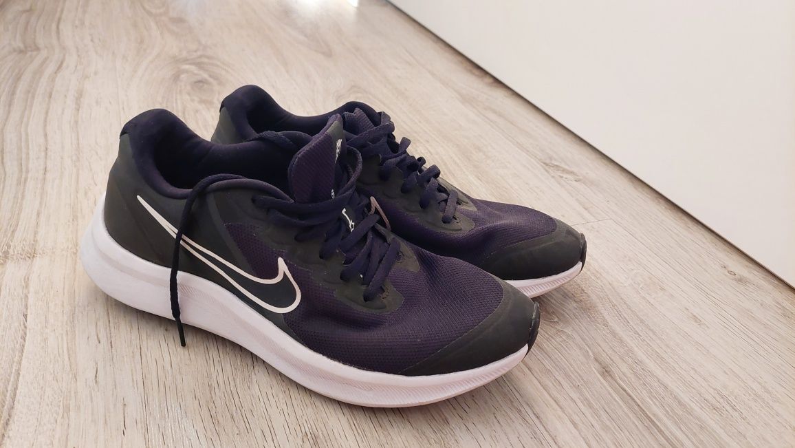 Buty Nike runner r.40