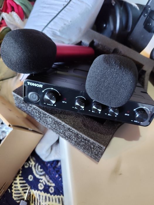 Tonor tw30 professional wireless microphone