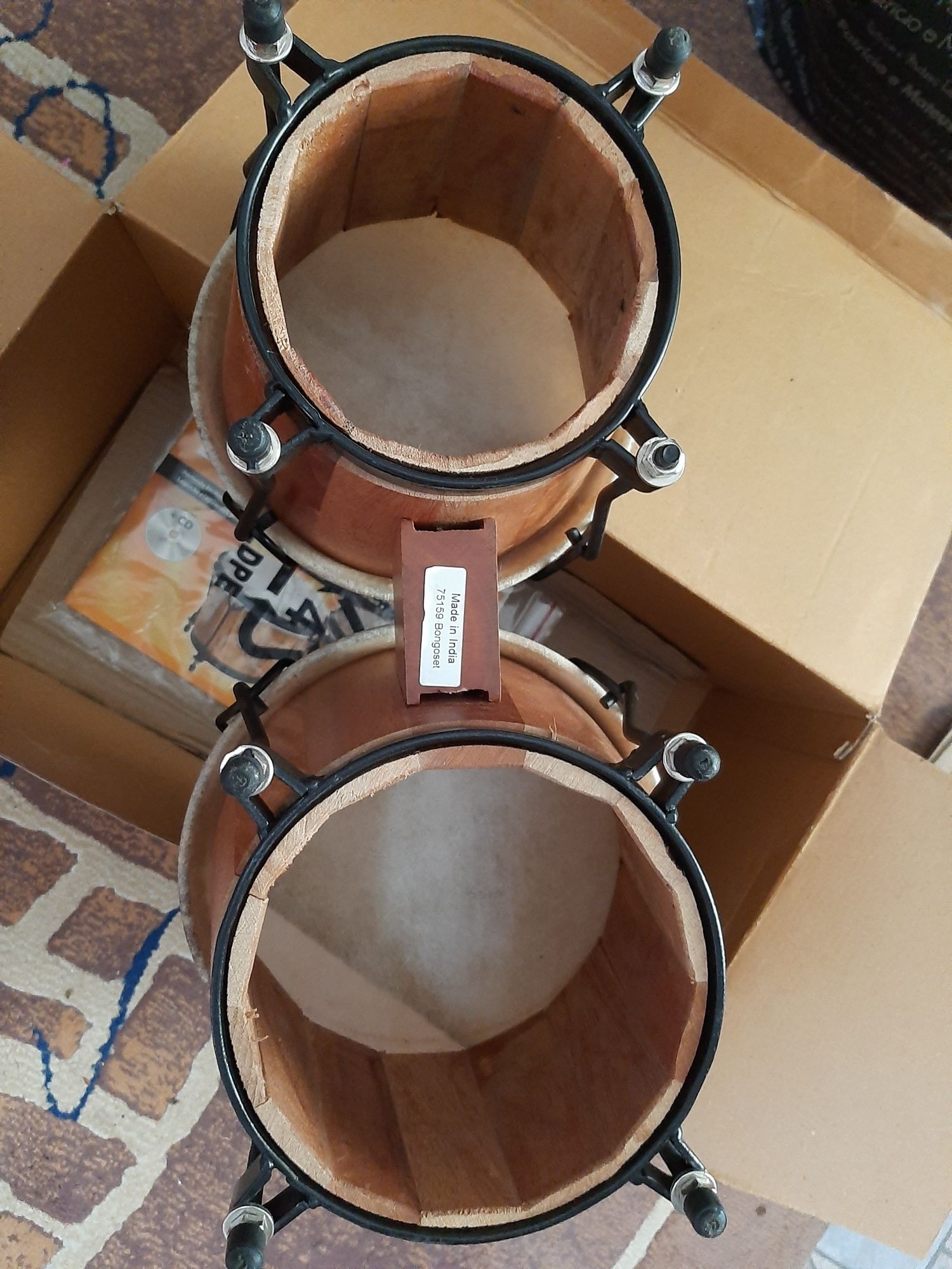 Bongo na caixa original