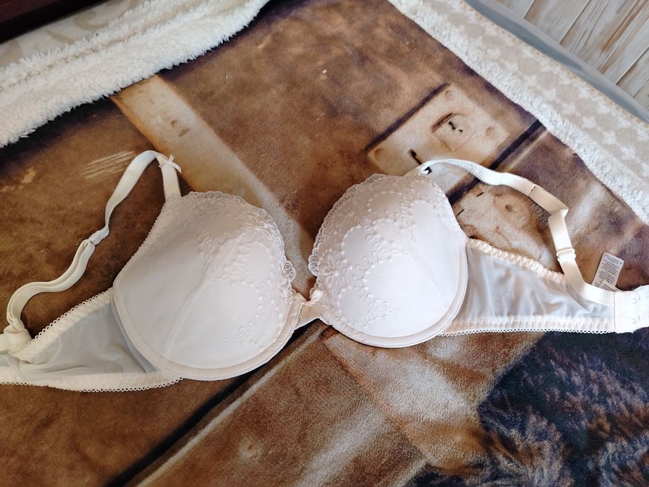 Бюстгальтер marks & spencer, 34D