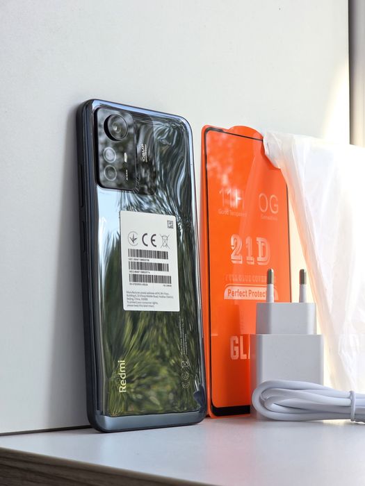 Redmi note 12s 8+8/256 gb