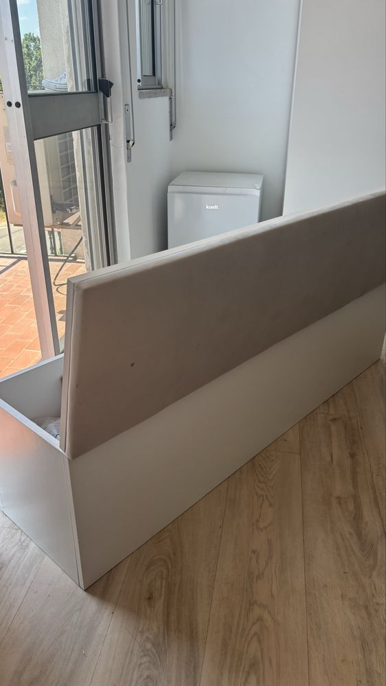 Vendo Sapateira Semi nova
