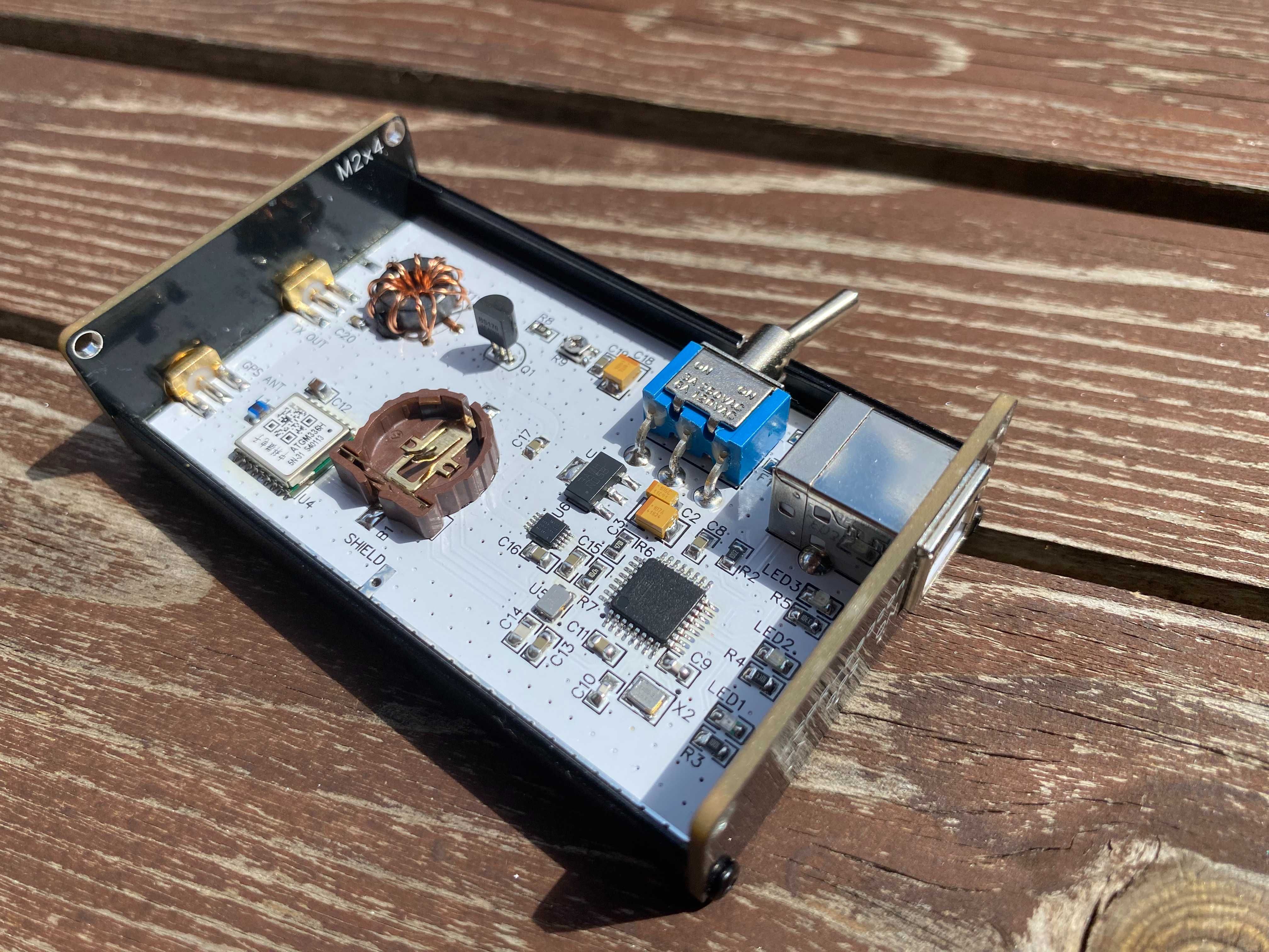 Kompaktowy nadajnik WSPR (WSPR-beacon)