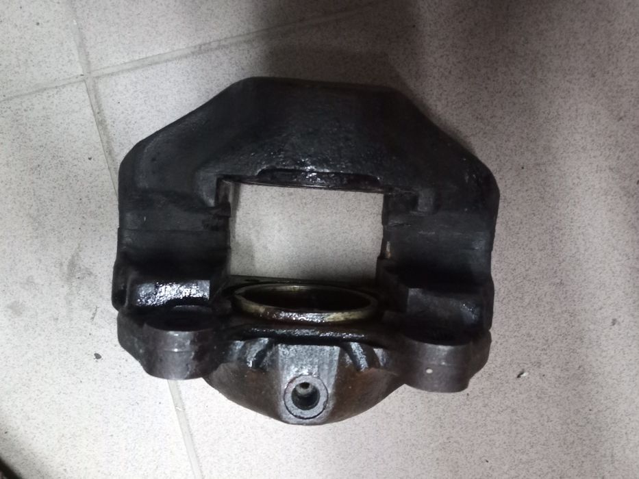 Zacisk hamulcowy Mercedes w108 w110 w111 w114 w115