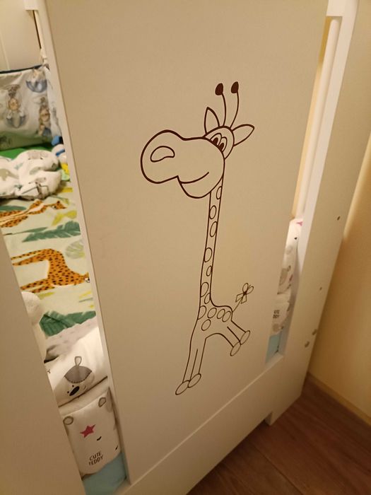 Klupś Safari Łóżeczko dziecięce  z szufladą + materac 120x60