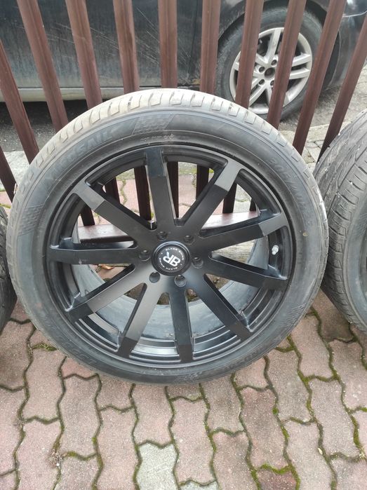 Felgi R22 Black Rhino 6x139.7 ET25