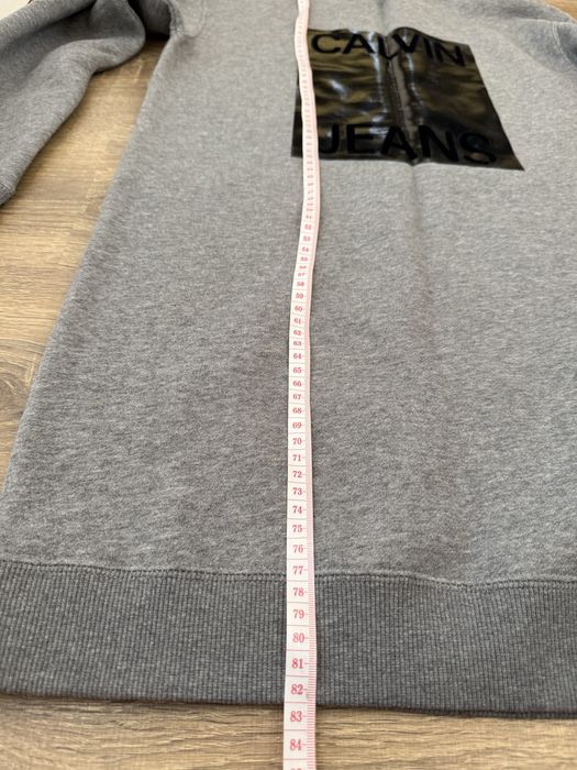 Сіра сукня Calvin Klein Jeans  розмір XS утеплена