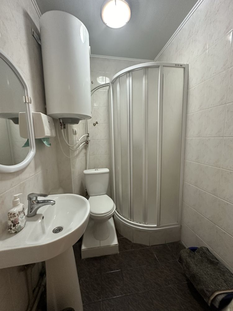 Продается офис в жилом доме ул. Алческих, центр, м. Университет